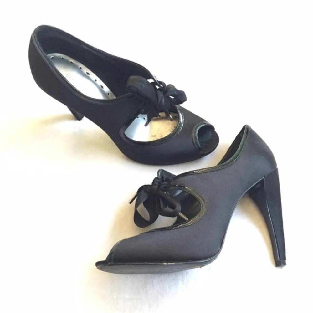 BCBG Mariyah Black Satin Peep Toe Heels Bow